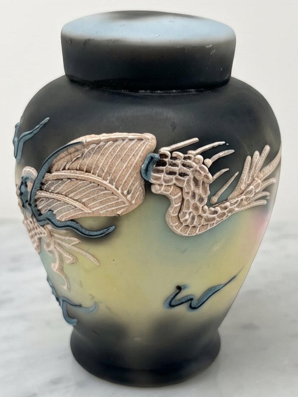Vintage Japan Moriage Dragonware Lidded Ginger Jar Vase Raised Dragon 4.5"